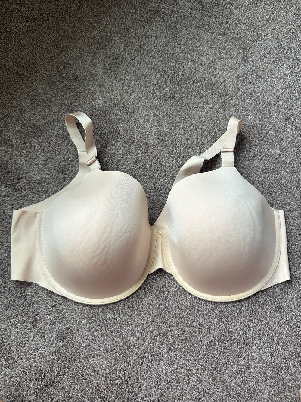 Soma Smooth Full-Coverage T-Shirt Bra in Nude